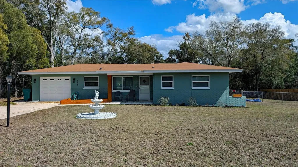 618 Bell Avenue Inverness FL 34452