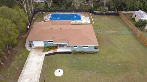 618 Bell Avenue Inverness FL 34452