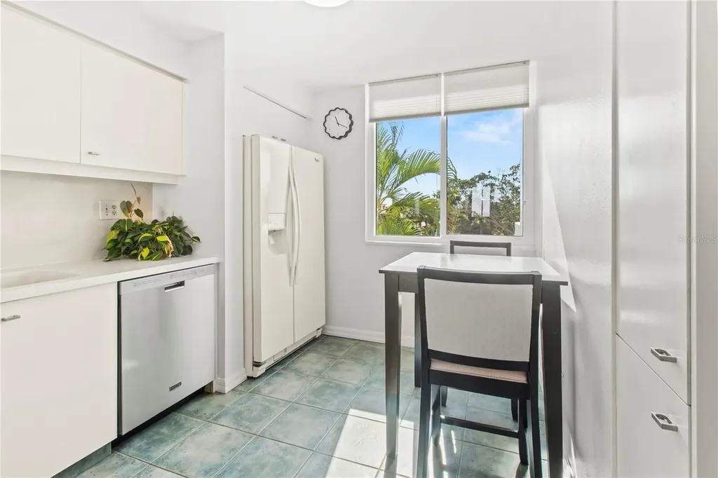 829 Bayport Way Longboat Key FL 34228