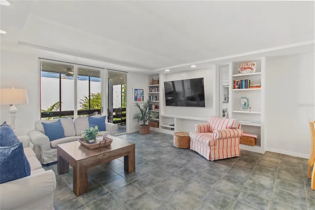 829 Bayport Way Longboat Key FL 34228