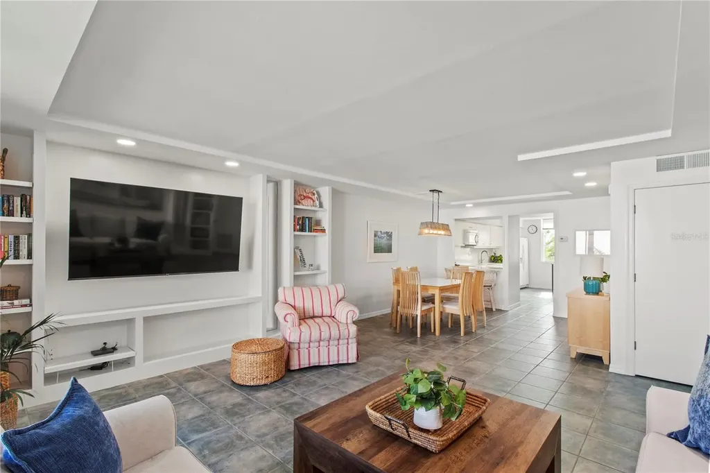829 Bayport Way Longboat Key FL 34228