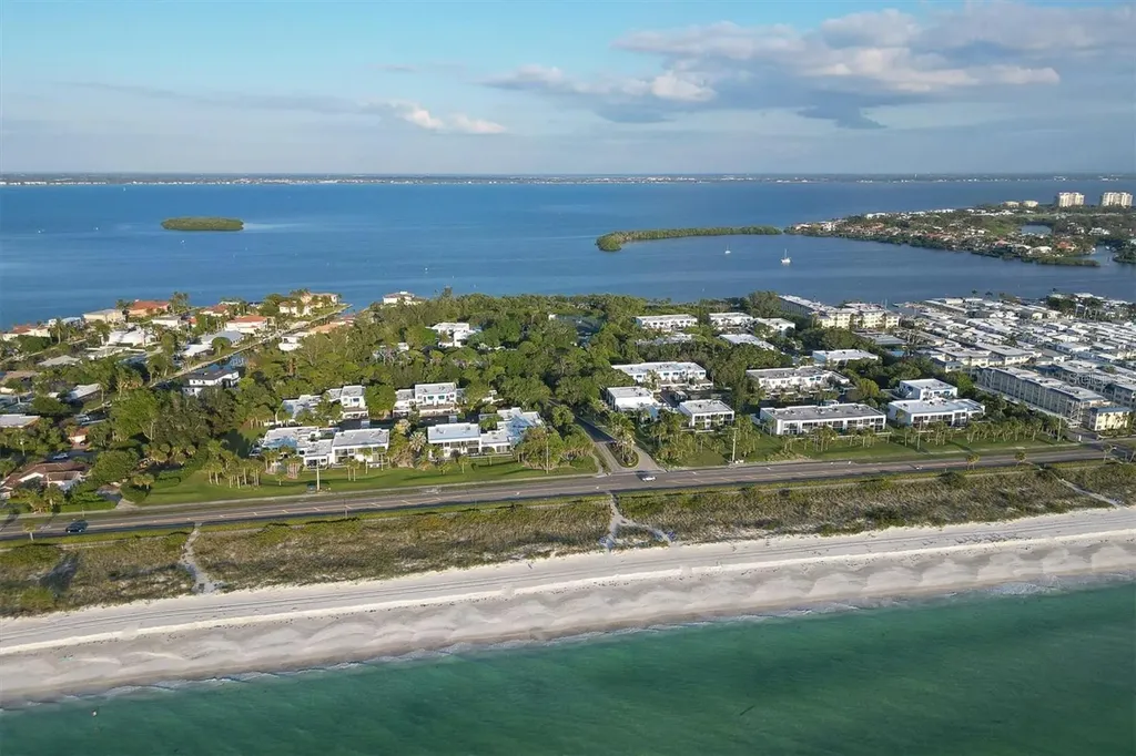 829 Bayport Way Longboat Key FL 34228