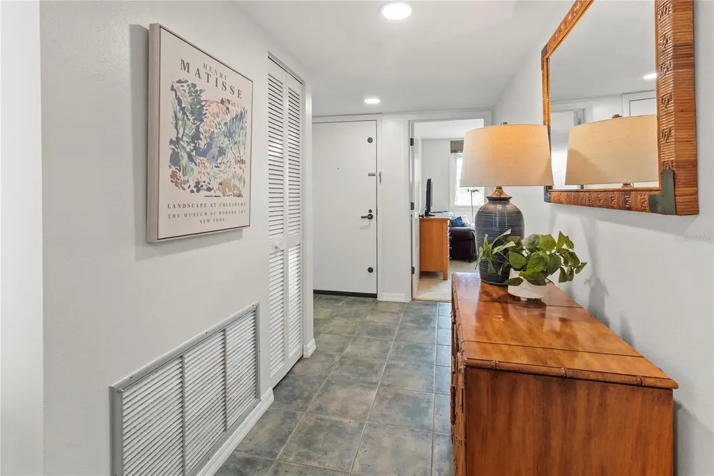 829 Bayport Way Longboat Key FL 34228