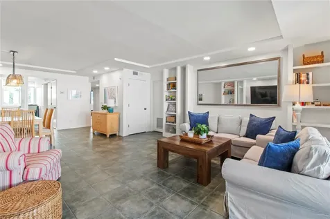 829 Bayport Way Longboat Key FL 34228