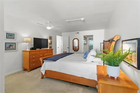 829 Bayport Way Longboat Key FL 34228
