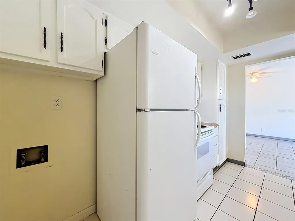2636 Lemon Tree Lane Orlando FL 32839