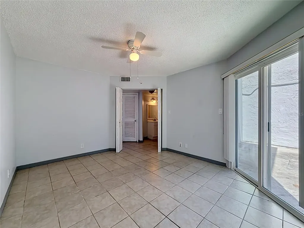 2636 Lemon Tree Lane Orlando FL 32839