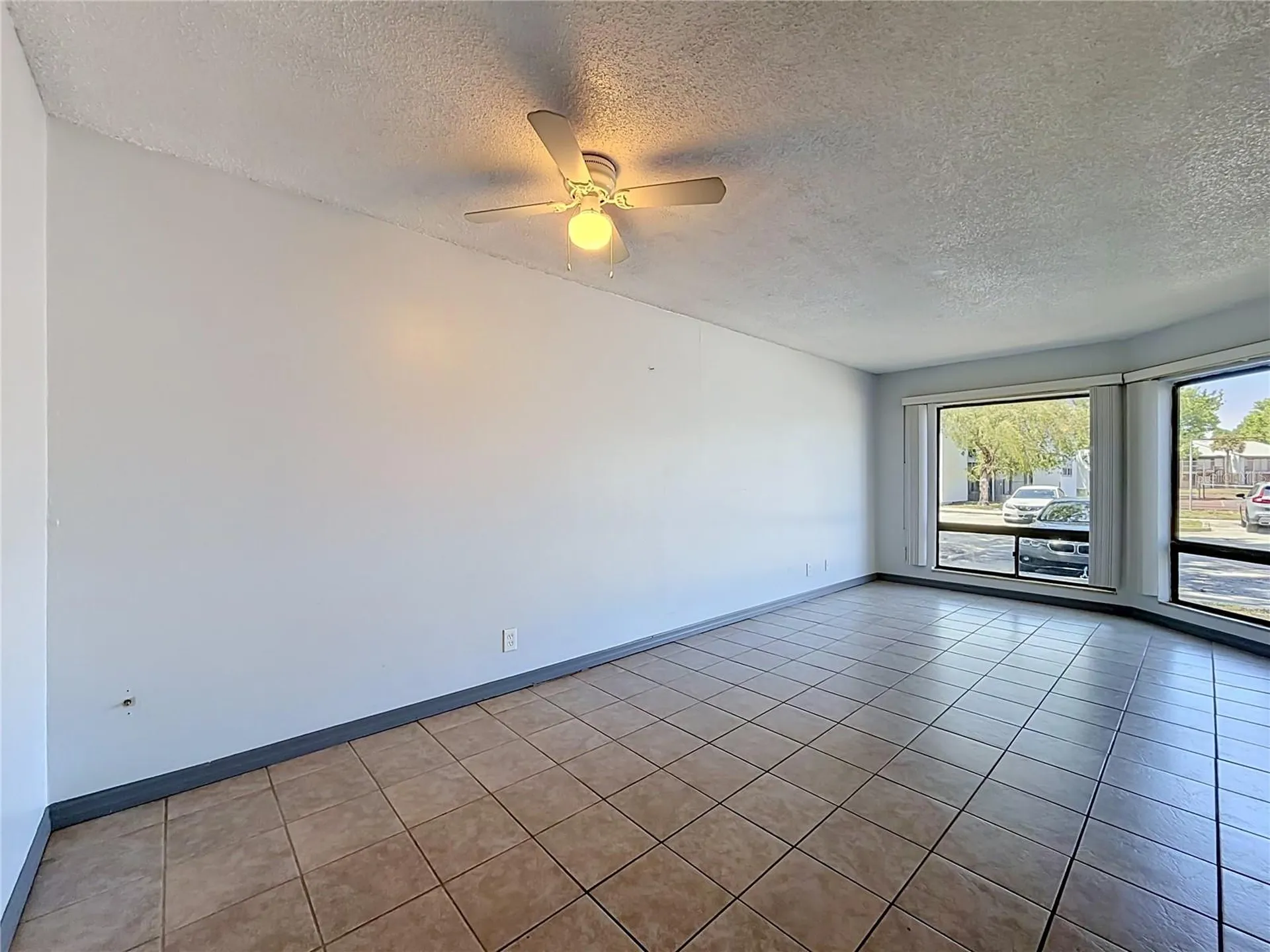 2636 Lemon Tree Lane Orlando FL 32839