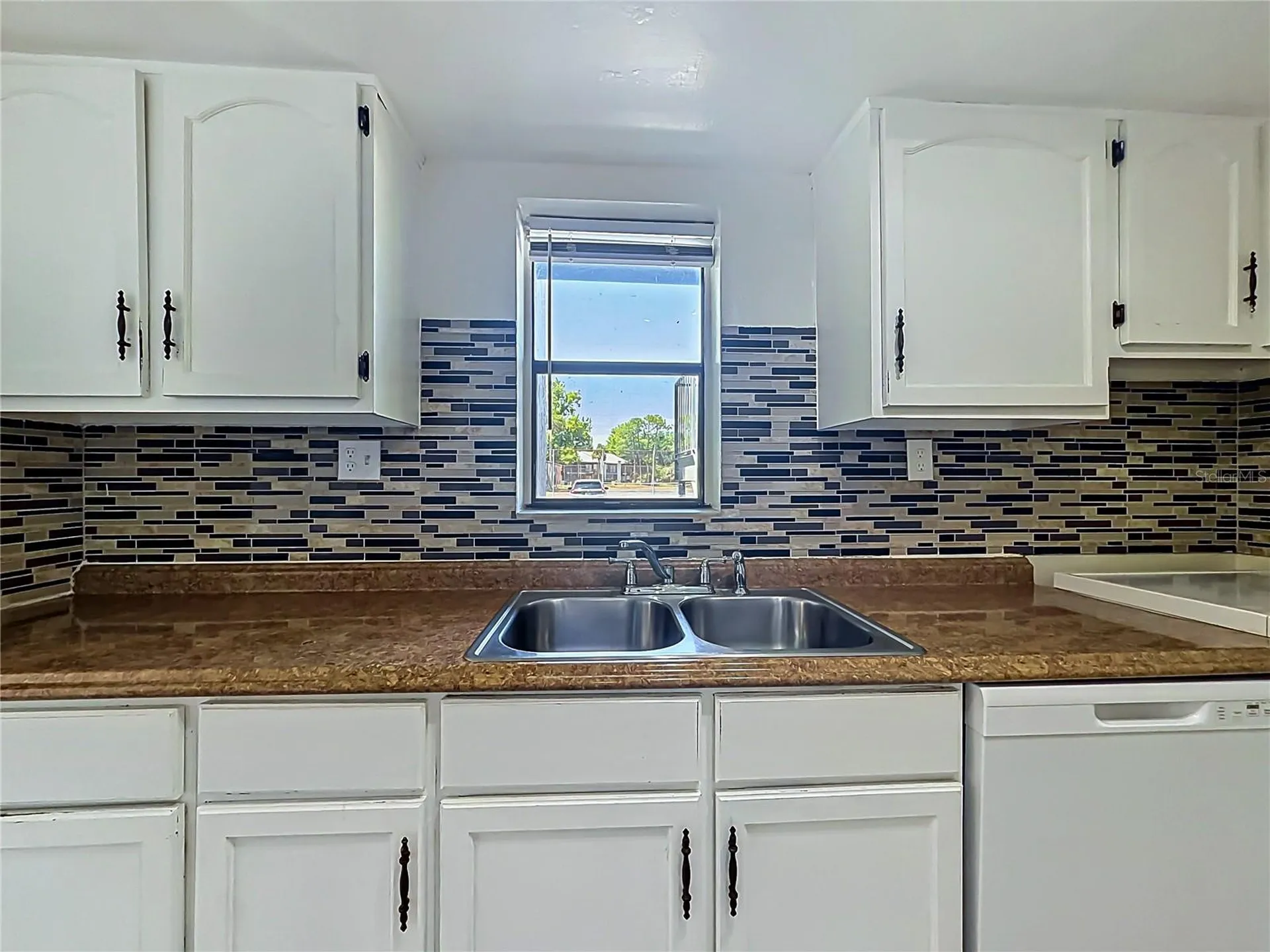 2636 Lemon Tree Lane Orlando FL 32839