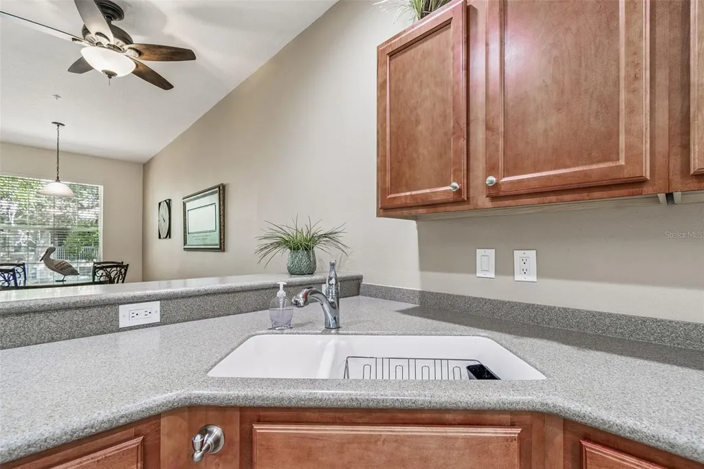 841 Lantern Way Clearwater FL 33765