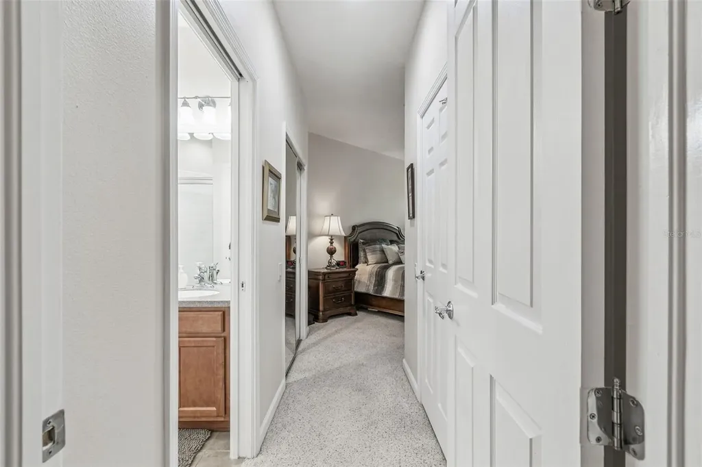 841 Lantern Way Clearwater FL 33765