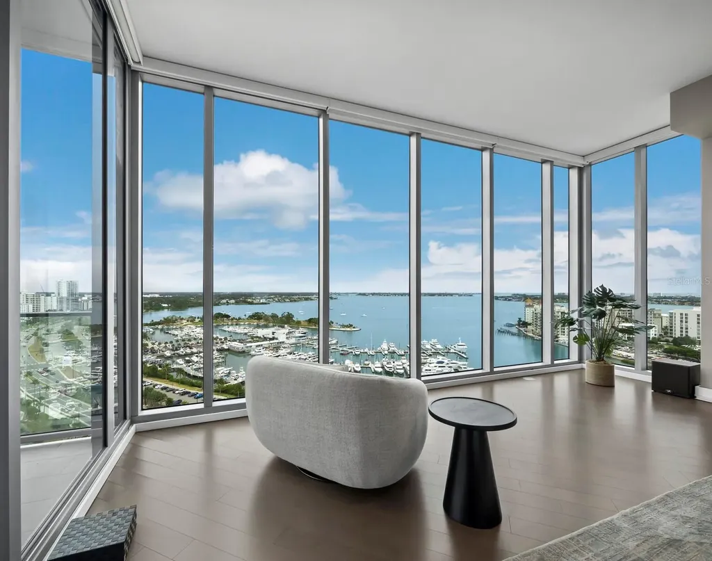 1155 N Gulfstream Avenue Sarasota FL 34236