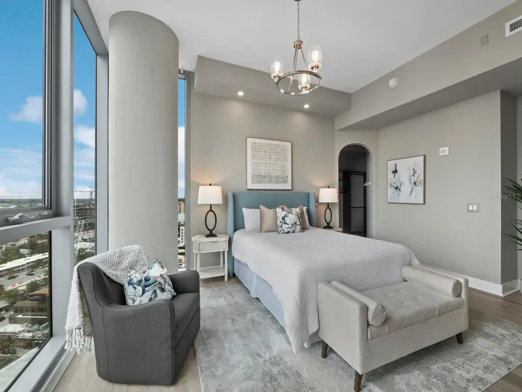 1155 N Gulfstream Avenue Sarasota FL 34236