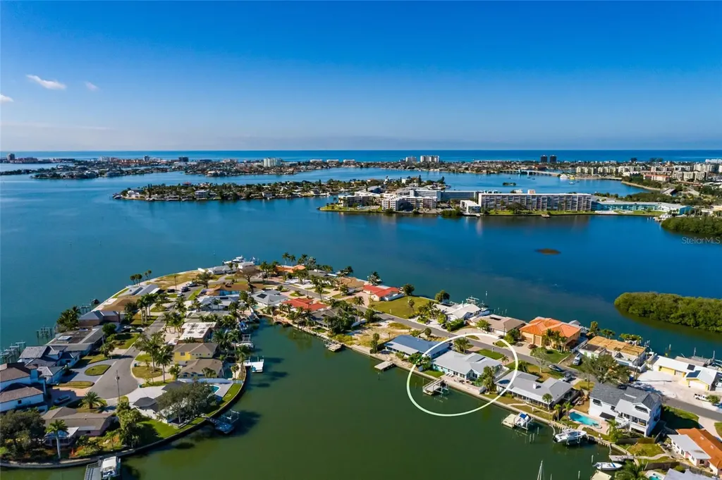 1440 Sea Gull Drive S St Petersburg FL 33707