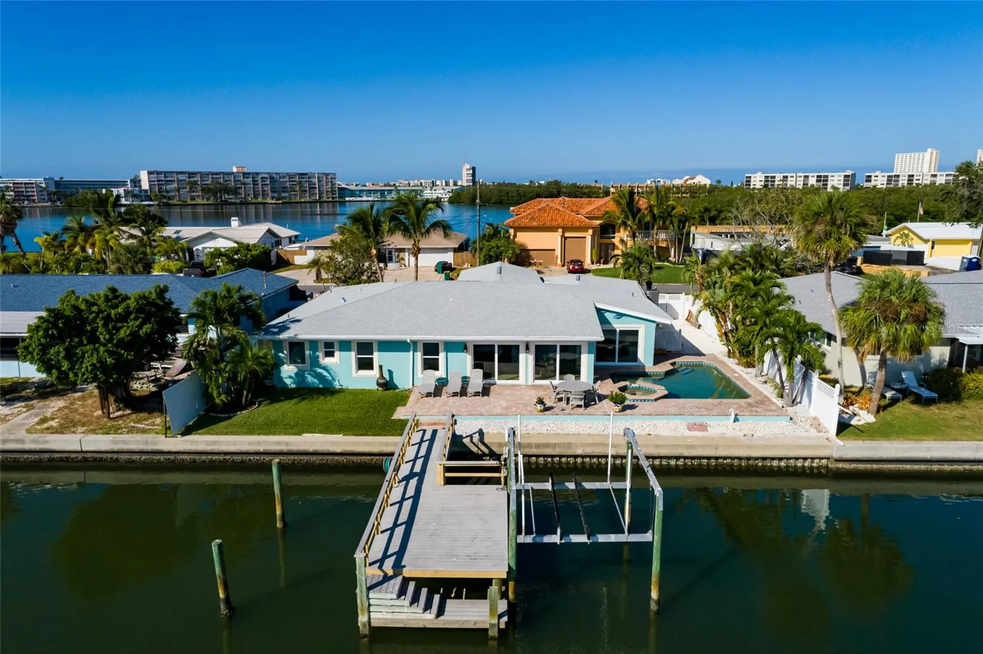 1440 Sea Gull Drive S St Petersburg FL 33707