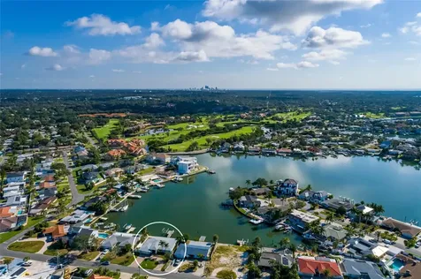 1440 Sea Gull Drive S St Petersburg FL 33707