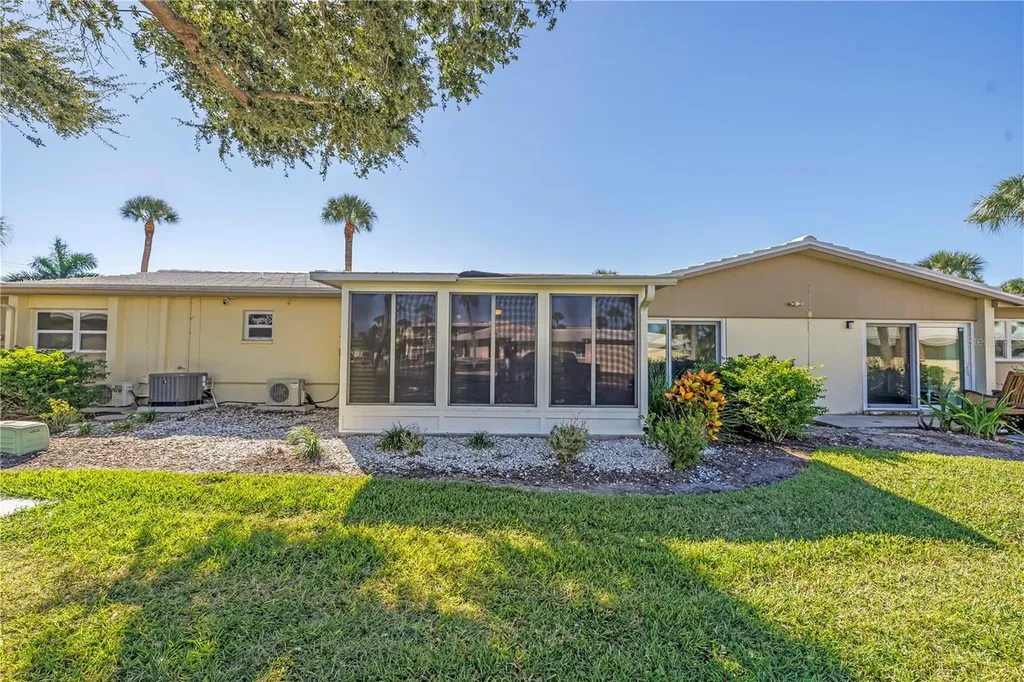 111 Whispering Sands Circle Sarasota FL 34242