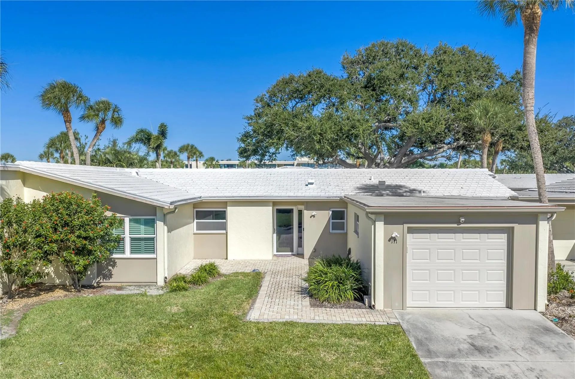 111 Whispering Sands Circle Sarasota FL 34242