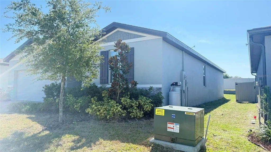 2618 Irish Elk Avenue Davenport FL 33837