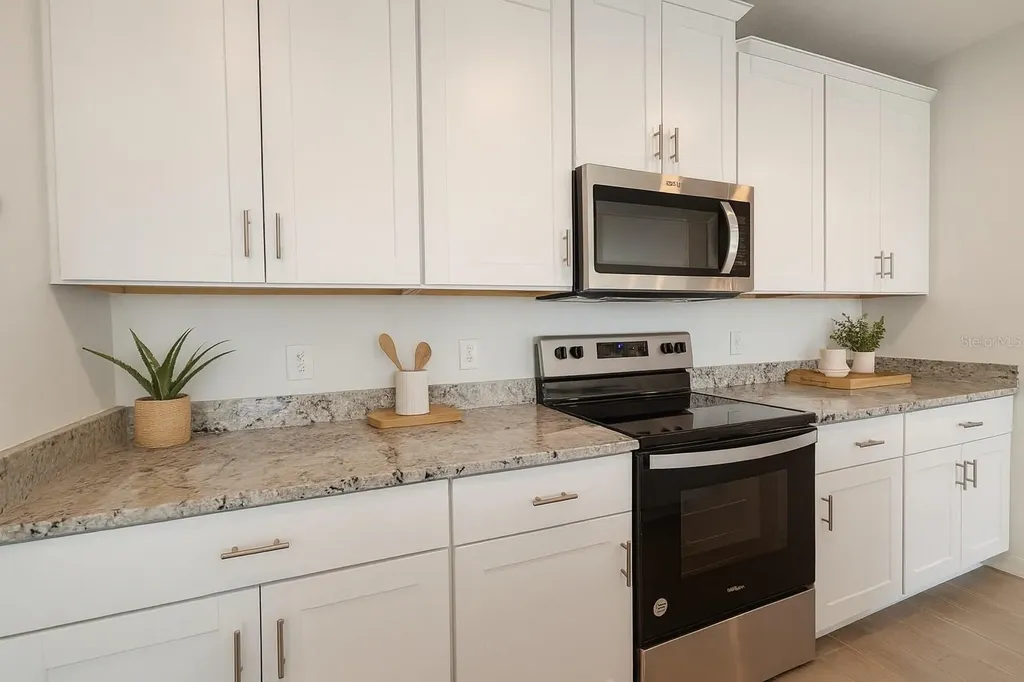 2618 Irish Elk Avenue Davenport FL 33837