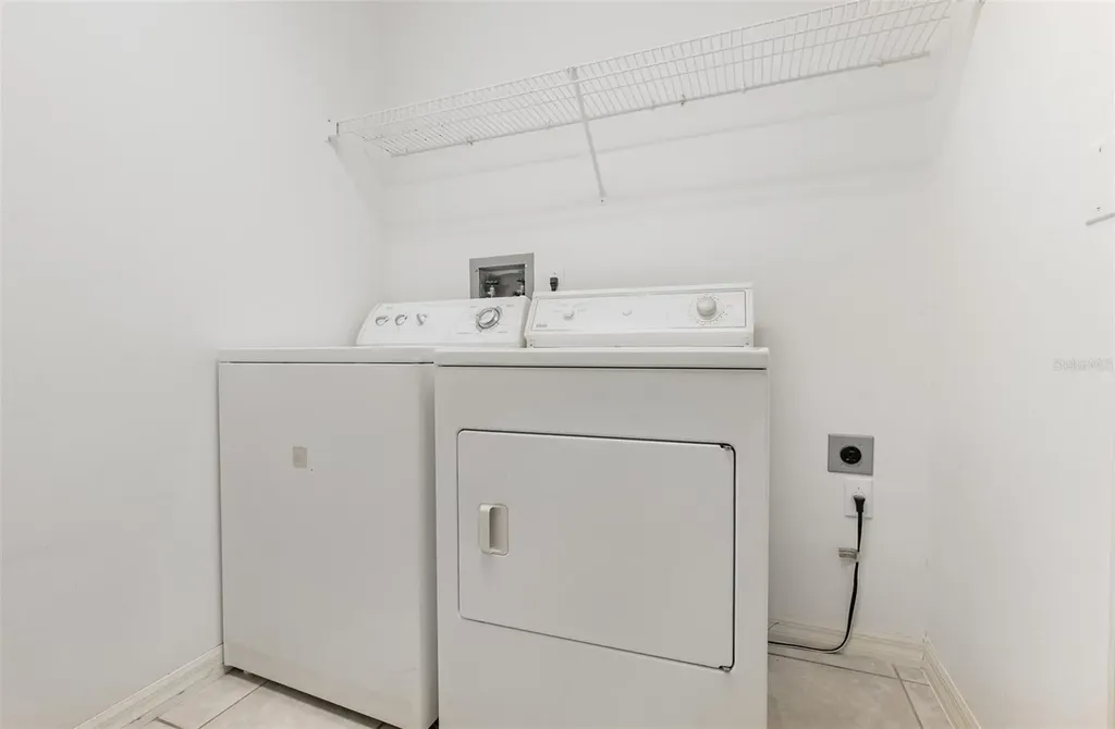 1554 E Silver Hammock Deland FL 32720