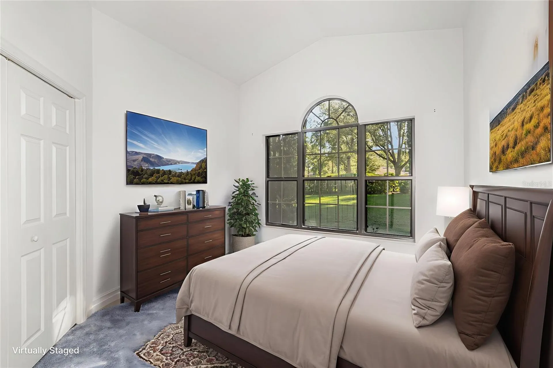 1554 E Silver Hammock Deland FL 32720