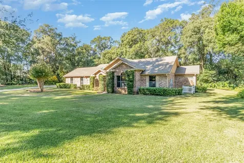 1554 E Silver Hammock Deland FL 32720