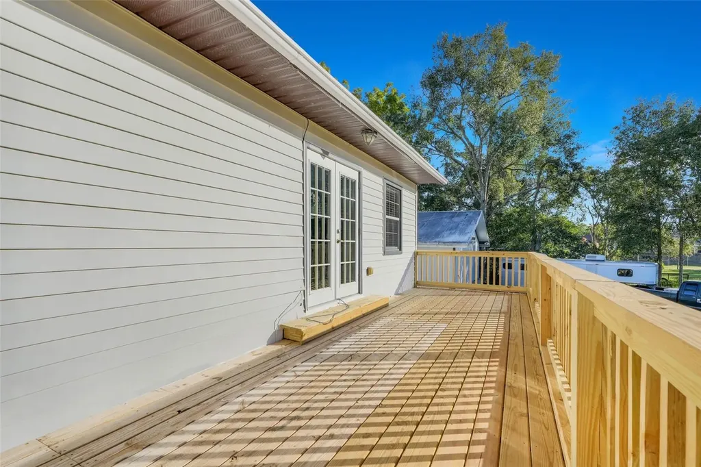 109 Fruitwood Avenue Eustis FL 32726
