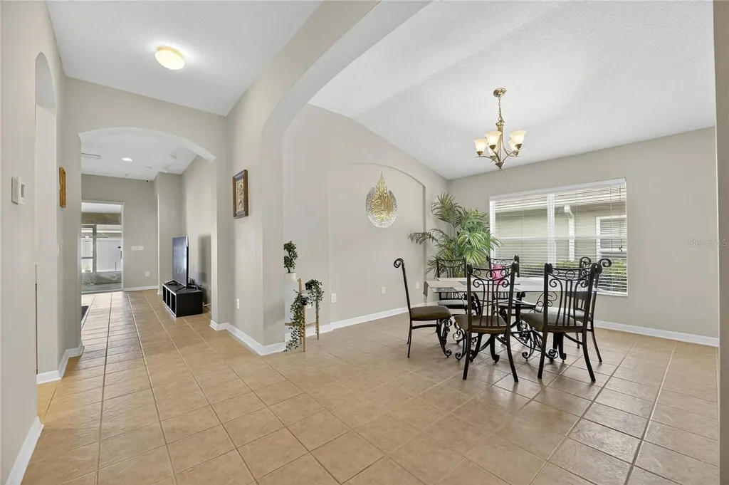 424 Down Pine Drive Seffner FL 33584