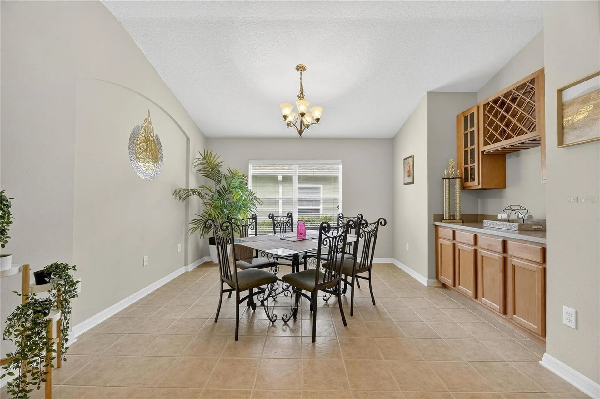 424 Down Pine Drive Seffner FL 33584