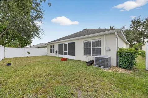 424 Down Pine Drive Seffner FL 33584