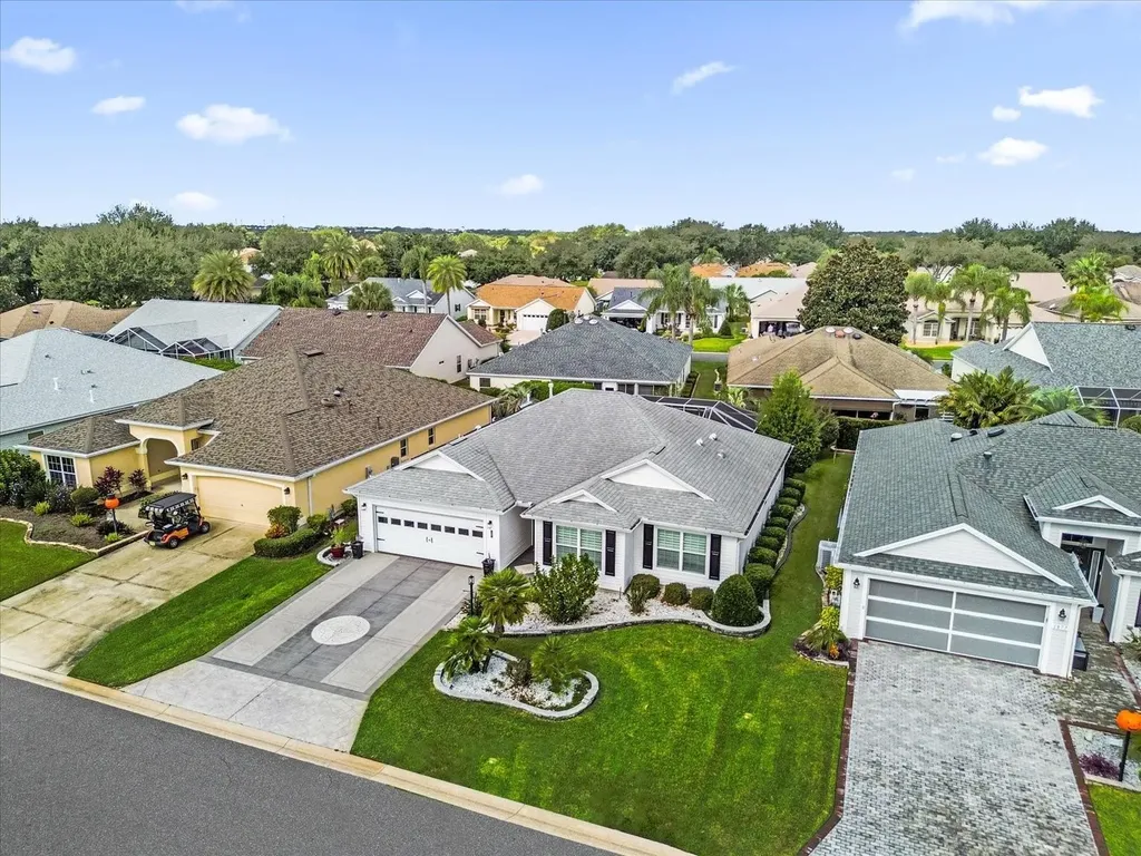 1883 Walden Way The Villages FL 32162