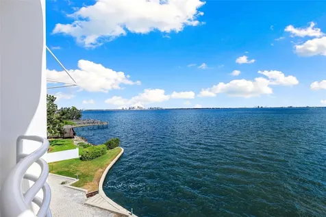 4950 Bayshore Boulevard Tampa FL 33611