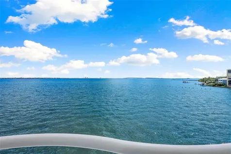 4950 Bayshore Boulevard Tampa FL 33611