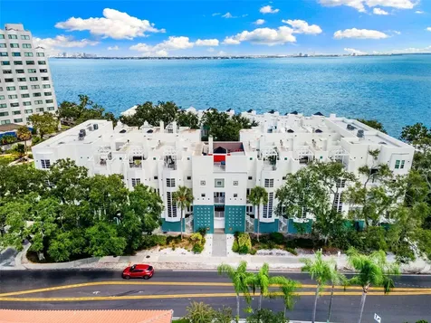 4950 Bayshore Boulevard Tampa FL 33611