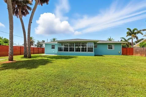 3030 Palm Drive Punta Gorda FL 33950