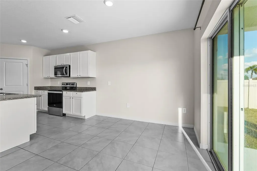 17448 Harvest Moon Way Bradenton FL 34211