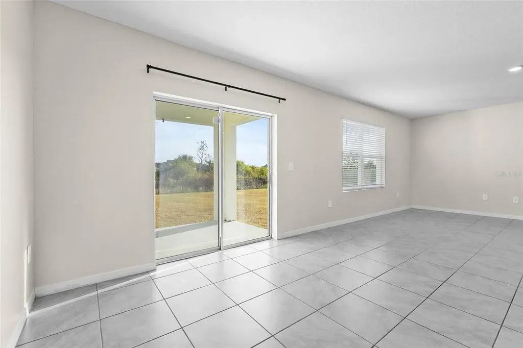 17448 Harvest Moon Way Bradenton FL 34211