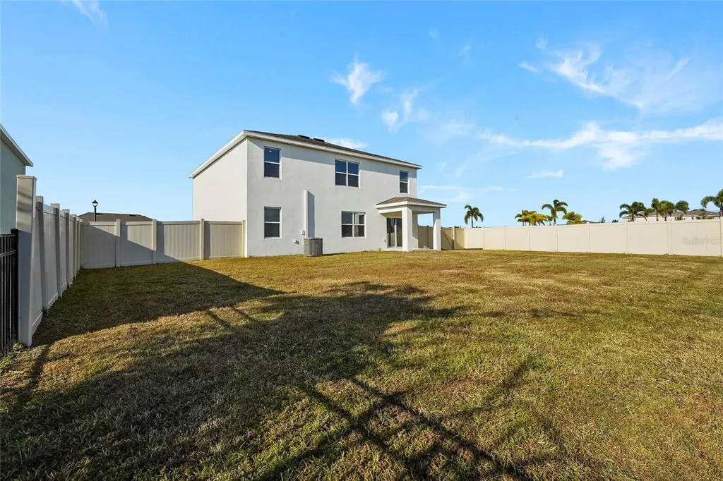 17448 Harvest Moon Way Bradenton FL 34211