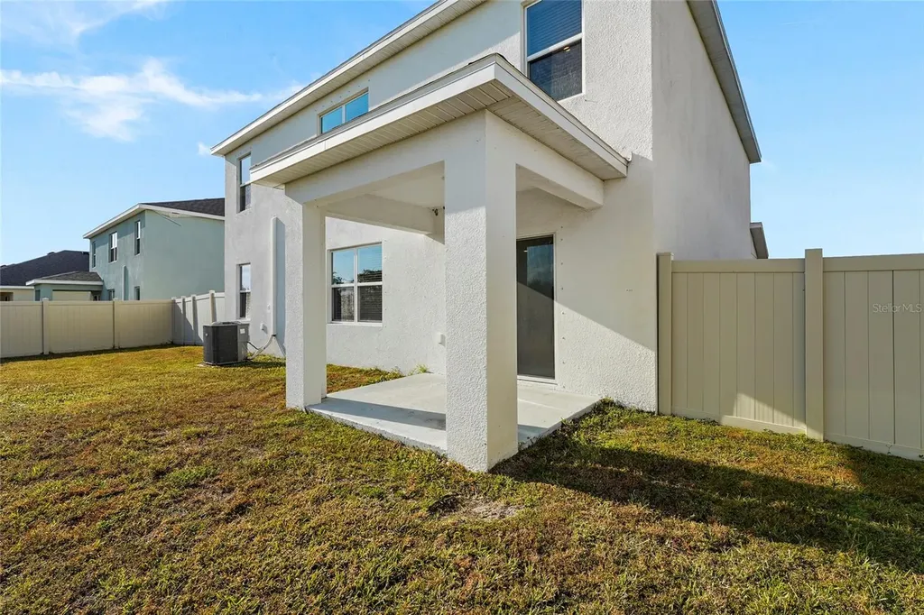 17448 Harvest Moon Way Bradenton FL 34211