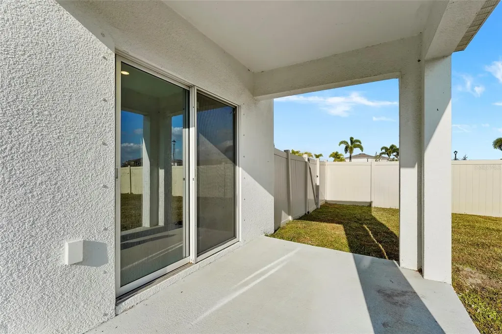 17448 Harvest Moon Way Bradenton FL 34211