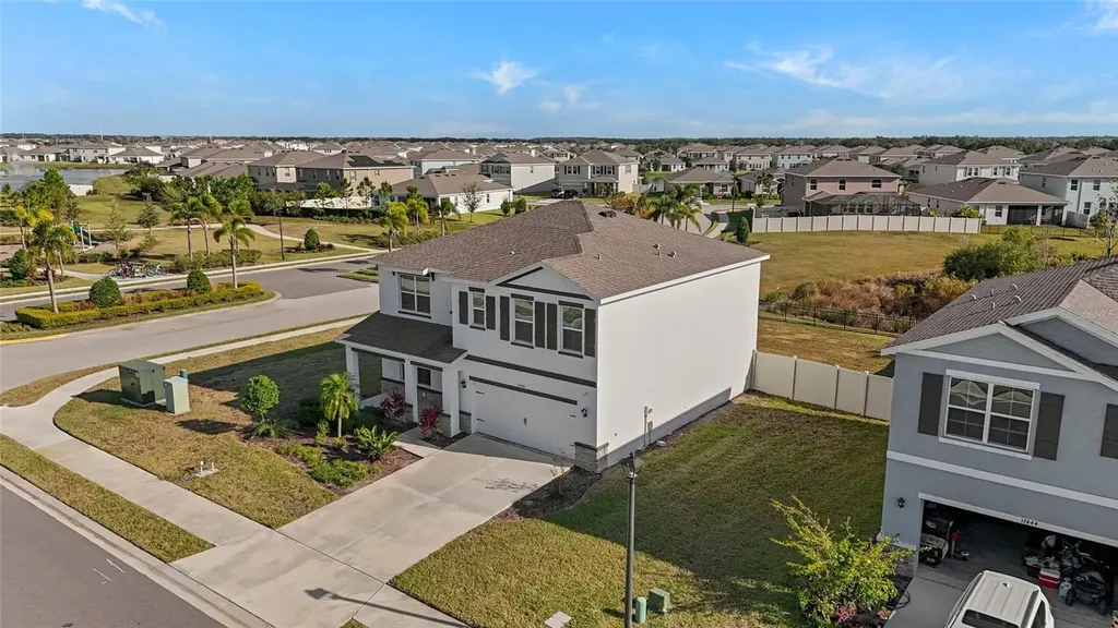17448 Harvest Moon Way Bradenton FL 34211