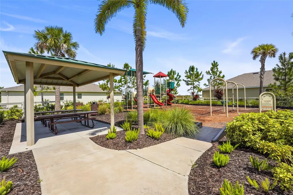 17448 Harvest Moon Way Bradenton FL 34211