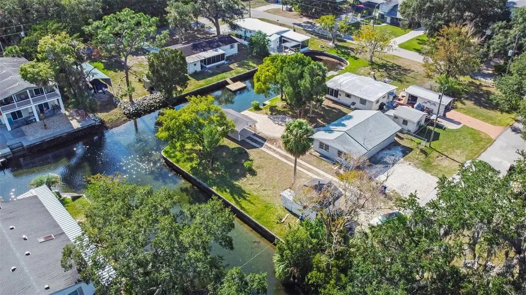 Teal Drive Weeki Wachee FL 34607