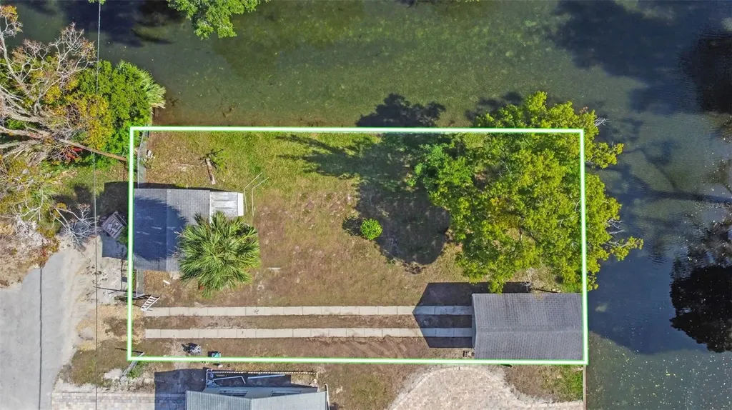 Teal Drive Weeki Wachee FL 34607