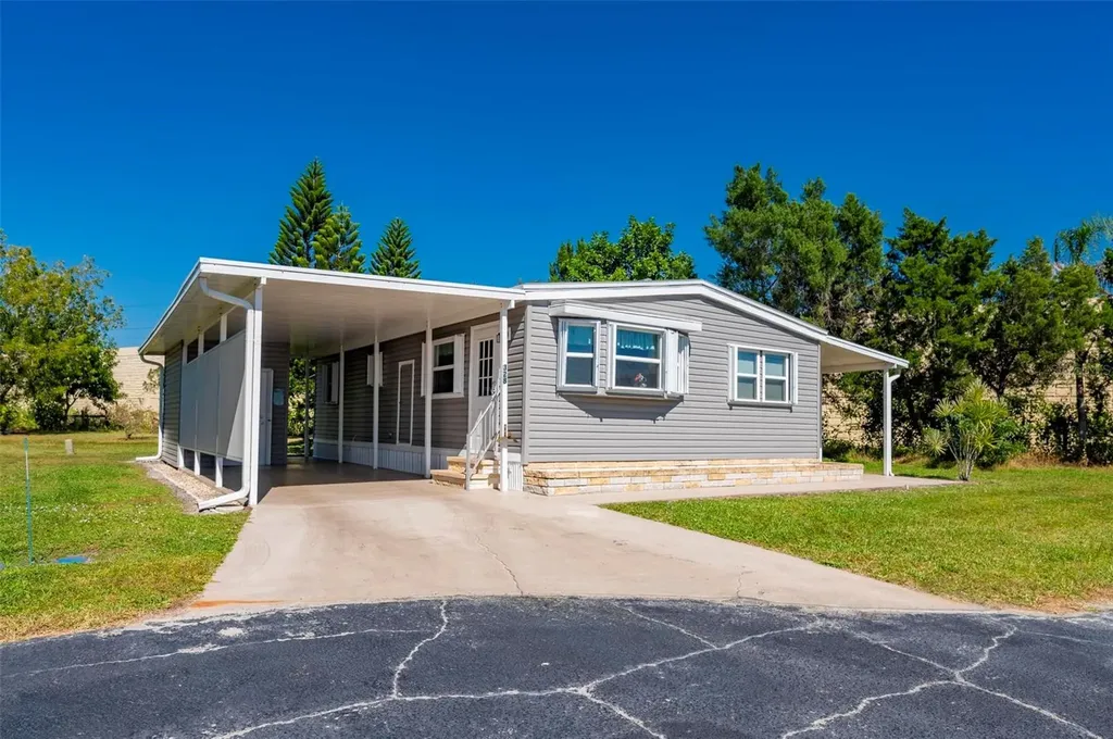 1000 Kings Highway Port Charlotte FL 33980