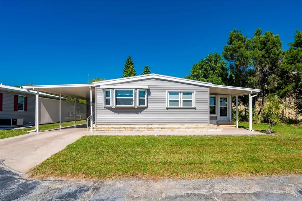1000 Kings Highway Port Charlotte FL 33980