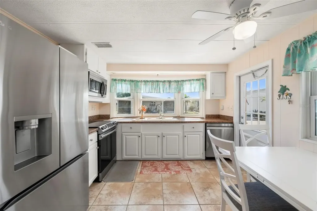 1000 Kings Highway Port Charlotte FL 33980