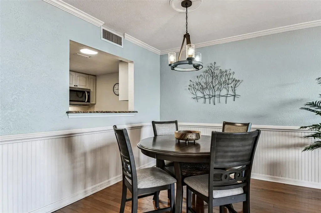 464 N Paula Drive Dunedin FL 34698