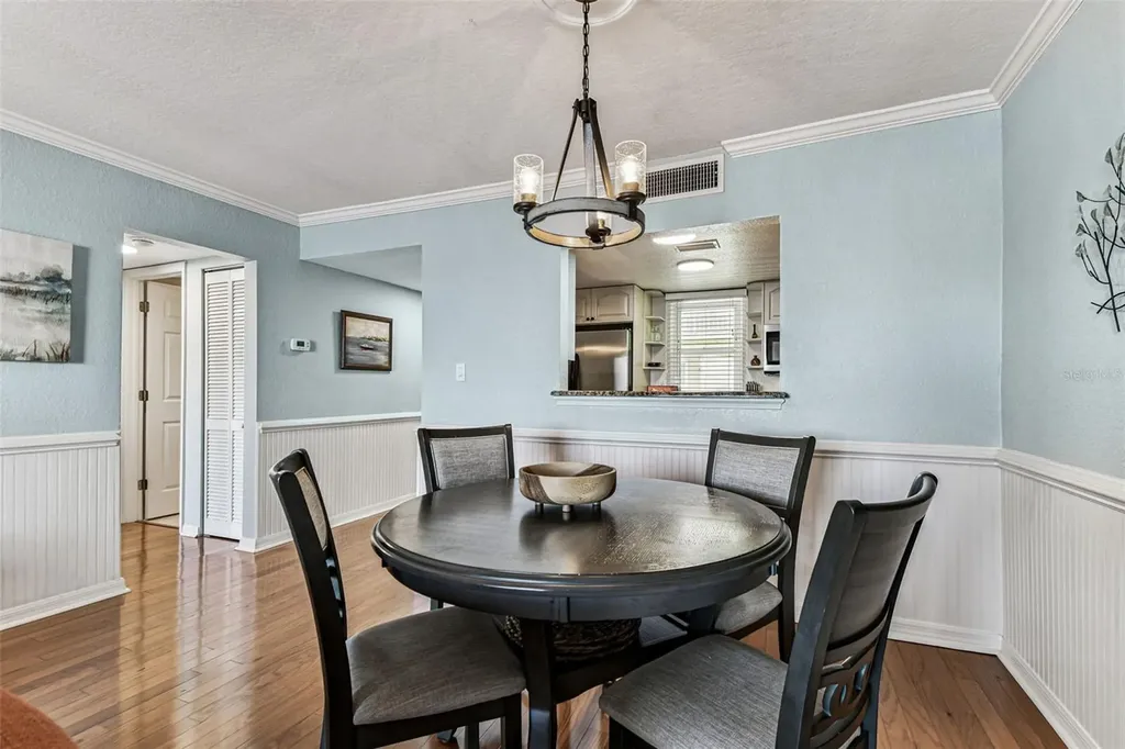 464 N Paula Drive Dunedin FL 34698